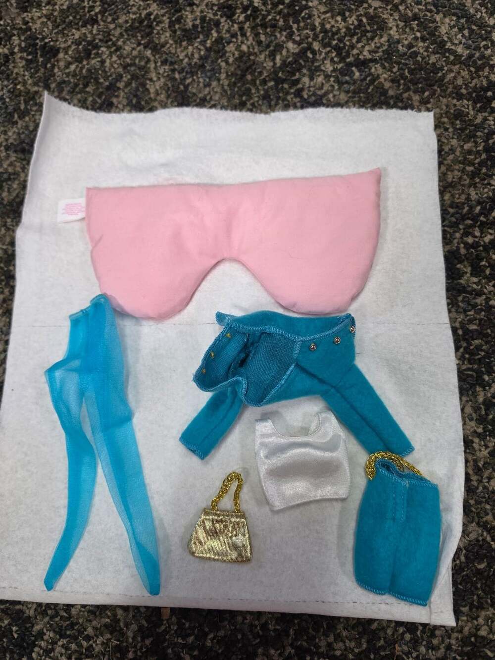 Barbie Doll Clothing Set 1998 Avon Sleep Mask Outfit